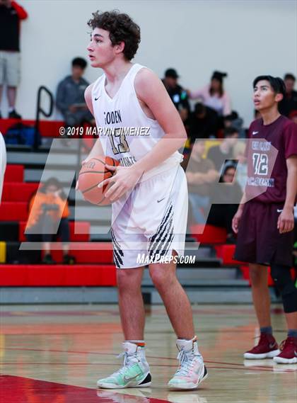 Thumbnail 1 in St. Francis vs Valley Academy photogallery.