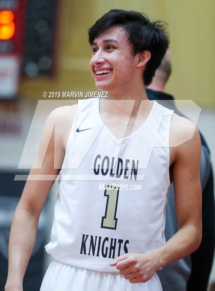 Thumbnail 1 in St. Francis vs Valley Academy photogallery.
