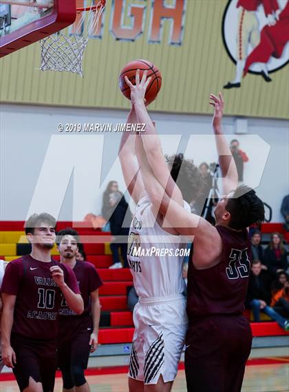 Thumbnail 1 in St. Francis vs Valley Academy photogallery.