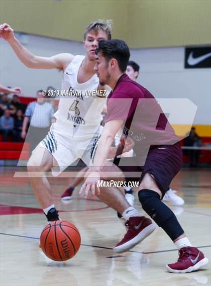 Thumbnail 2 in St. Francis vs Valley Academy photogallery.