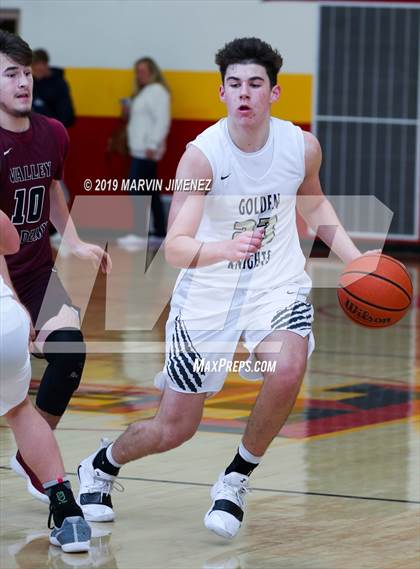 Thumbnail 1 in St. Francis vs Valley Academy photogallery.
