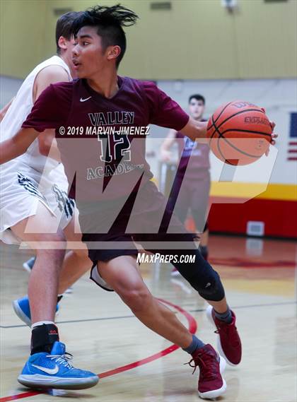 Thumbnail 3 in St. Francis vs Valley Academy photogallery.