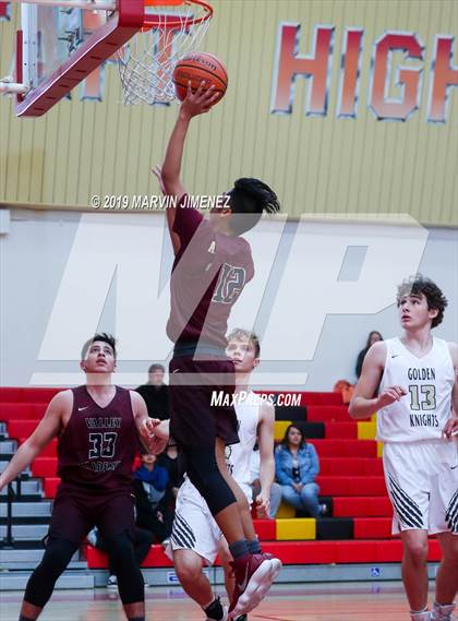 Thumbnail 1 in St. Francis vs Valley Academy photogallery.