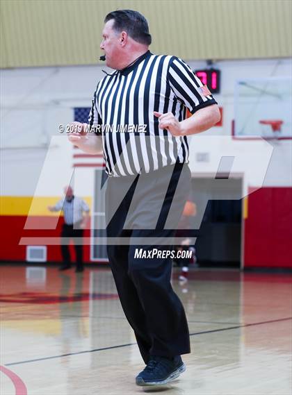 Thumbnail 2 in St. Francis vs Valley Academy photogallery.
