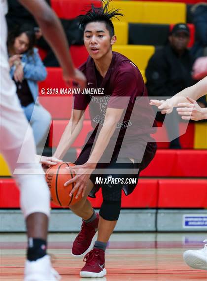 Thumbnail 3 in St. Francis vs Valley Academy photogallery.