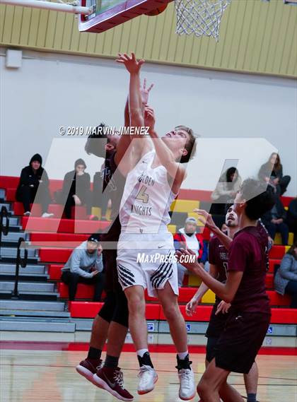 Thumbnail 1 in St. Francis vs Valley Academy photogallery.