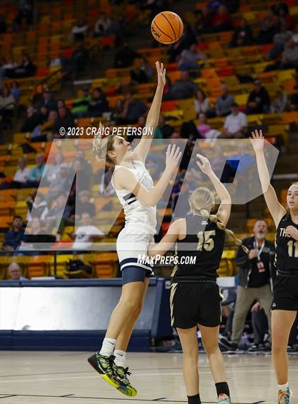 Thumbnail 2 in Ridgeline vs. Desert Hills (UHSAA 4A Quarterfinal) photogallery.