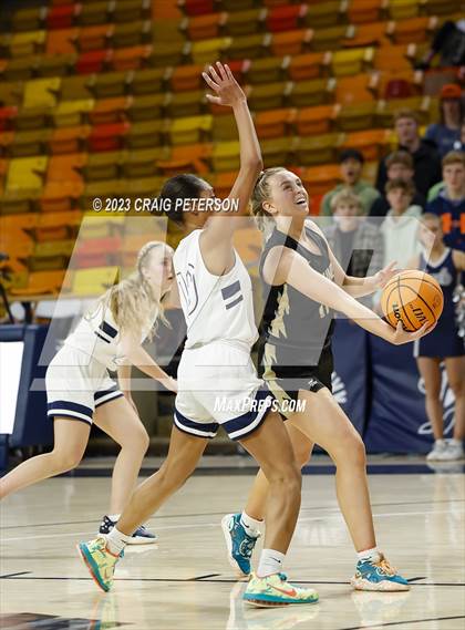 Thumbnail 1 in Ridgeline vs. Desert Hills (UHSAA 4A Quarterfinal) photogallery.