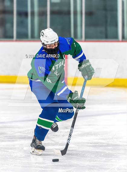 Thumbnail 1 in Manchester Central-West @ Exeter (NHIAA Division 1 Preliminary Round) photogallery.