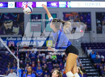 Thumbnail 3 in Palm Beach Gardens vs. Hagerty (FHSAA 7A Final) photogallery.