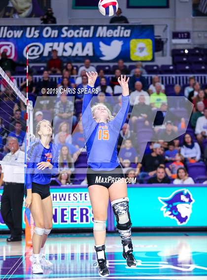 Thumbnail 2 in Palm Beach Gardens vs. Hagerty (FHSAA 7A Final) photogallery.