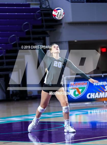 Thumbnail 3 in Palm Beach Gardens vs. Hagerty (FHSAA 7A Final) photogallery.