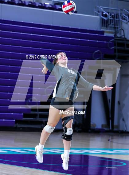 Thumbnail 2 in Palm Beach Gardens vs. Hagerty (FHSAA 7A Final) photogallery.