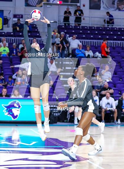 Thumbnail 3 in Palm Beach Gardens vs. Hagerty (FHSAA 7A Final) photogallery.