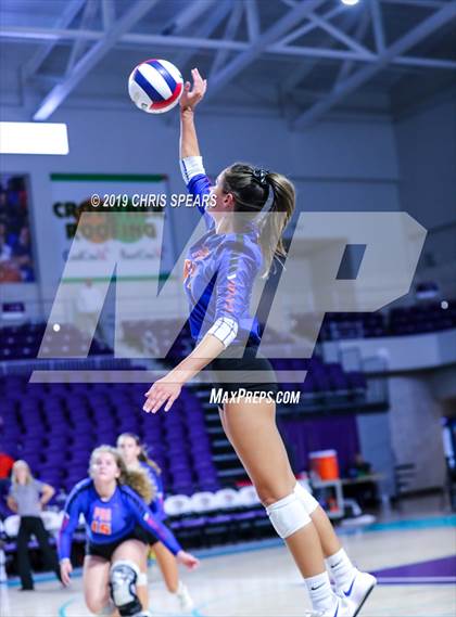 Thumbnail 2 in Palm Beach Gardens vs. Hagerty (FHSAA 7A Final) photogallery.
