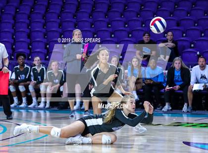 Thumbnail 2 in Palm Beach Gardens vs. Hagerty (FHSAA 7A Final) photogallery.