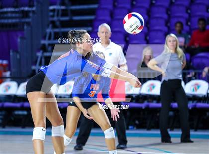 Thumbnail 2 in Palm Beach Gardens vs. Hagerty (FHSAA 7A Final) photogallery.