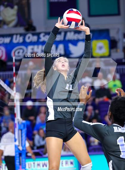 Thumbnail 1 in Palm Beach Gardens vs. Hagerty (FHSAA 7A Final) photogallery.