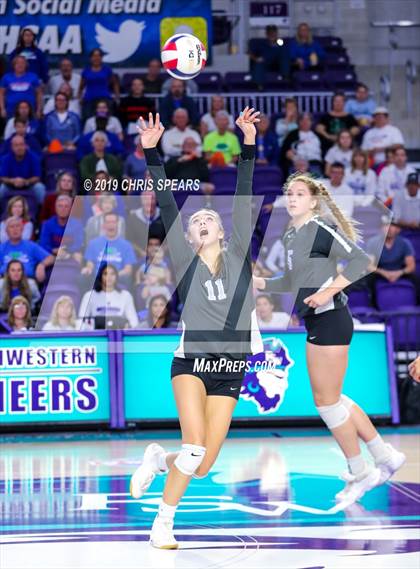 Thumbnail 2 in Palm Beach Gardens vs. Hagerty (FHSAA 7A Final) photogallery.