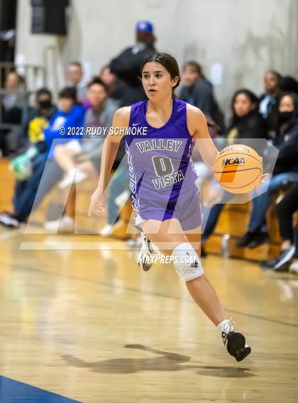 Thumbnail 1 in Mater Dei Catholic vs. Valley Vista (Sweet Sixteen Inviational Tournament) photogallery.