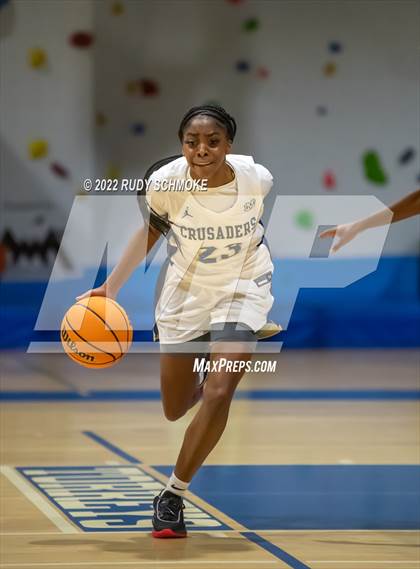 Thumbnail 3 in Mater Dei Catholic vs. Valley Vista (Sweet Sixteen Inviational Tournament) photogallery.