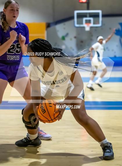 Thumbnail 2 in Mater Dei Catholic vs. Valley Vista (Sweet Sixteen Inviational Tournament) photogallery.