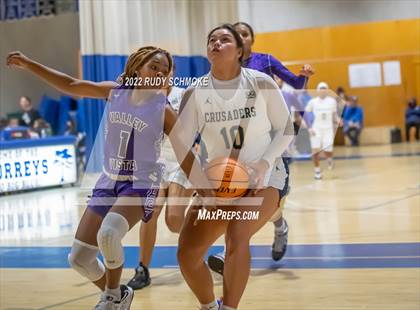 Thumbnail 1 in Mater Dei Catholic vs. Valley Vista (Sweet Sixteen Inviational Tournament) photogallery.