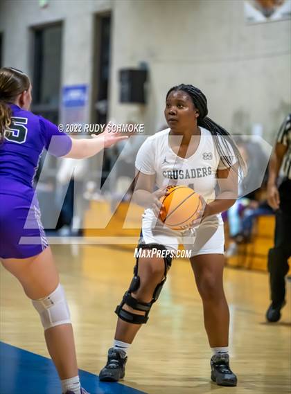 Thumbnail 1 in Mater Dei Catholic vs. Valley Vista (Sweet Sixteen Inviational Tournament) photogallery.