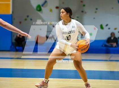Thumbnail 2 in Mater Dei Catholic vs. Valley Vista (Sweet Sixteen Inviational Tournament) photogallery.