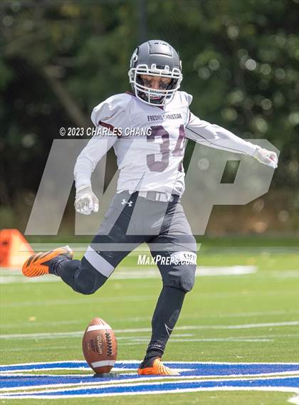 Thumbnail 2 in Fresno Christian vs Branson  photogallery.