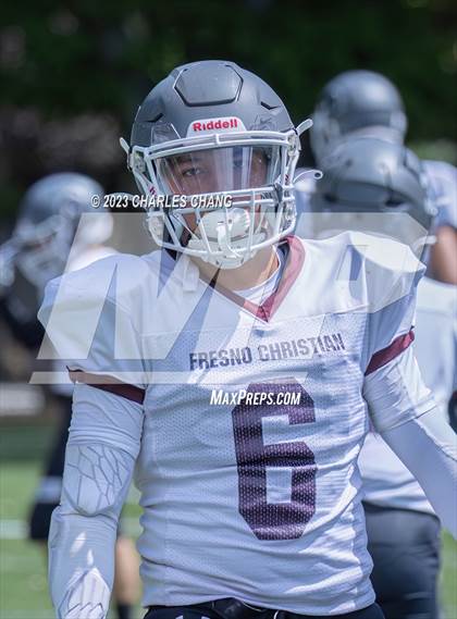 Thumbnail 2 in Fresno Christian vs Branson  photogallery.
