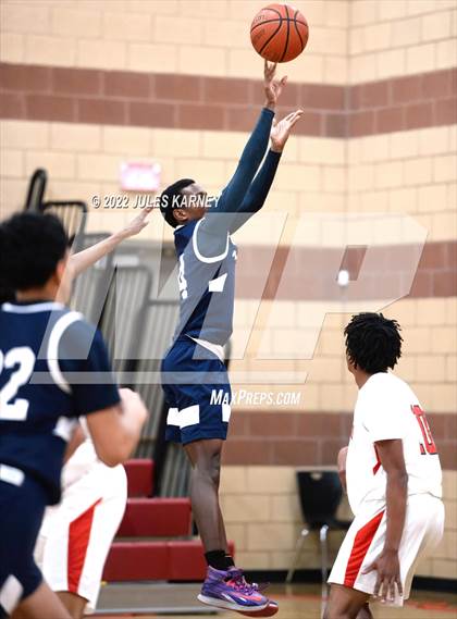 Thumbnail 1 in Amplus Academy @ Doral Academy Red Rock photogallery.