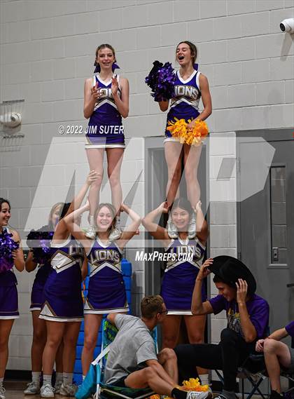 Thumbnail 2 in Granger vs. Mumford (UIL 2A Region 4 Bi-District Playoff) photogallery.