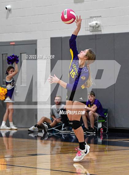 Thumbnail 3 in Granger vs. Mumford (UIL 2A Region 4 Bi-District Playoff) photogallery.