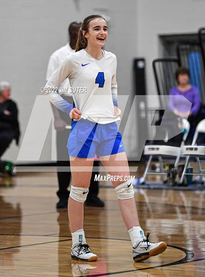 Thumbnail 2 in Granger vs. Mumford (UIL 2A Region 4 Bi-District Playoff) photogallery.