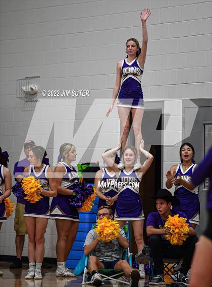 Thumbnail 3 in Granger vs. Mumford (UIL 2A Region 4 Bi-District Playoff) photogallery.