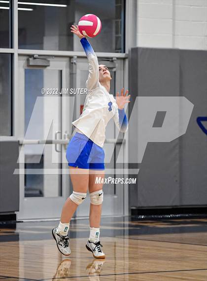 Thumbnail 2 in Granger vs. Mumford (UIL 2A Region 4 Bi-District Playoff) photogallery.