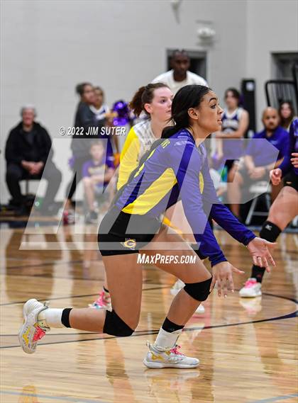 Thumbnail 3 in Granger vs. Mumford (UIL 2A Region 4 Bi-District Playoff) photogallery.