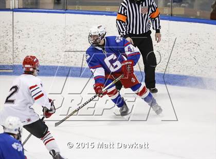 Thumbnail 1 in Greenwich vs. Glastonbury (CIAC Division I Semifinal) photogallery.