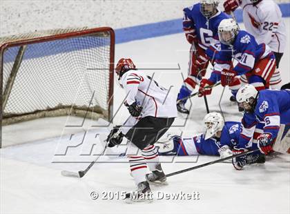 Thumbnail 3 in Greenwich vs. Glastonbury (CIAC Division I Semifinal) photogallery.