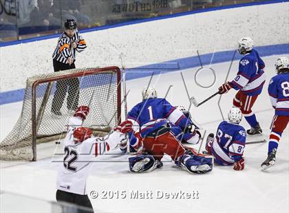 Thumbnail 2 in Greenwich vs. Glastonbury (CIAC Division I Semifinal) photogallery.