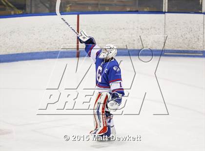 Thumbnail 2 in Greenwich vs. Glastonbury (CIAC Division I Semifinal) photogallery.