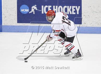 Thumbnail 3 in Greenwich vs. Glastonbury (CIAC Division I Semifinal) photogallery.