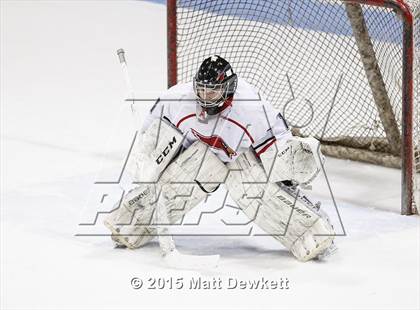 Thumbnail 3 in Greenwich vs. Glastonbury (CIAC Division I Semifinal) photogallery.