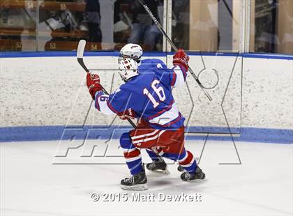 Thumbnail 2 in Greenwich vs. Glastonbury (CIAC Division I Semifinal) photogallery.