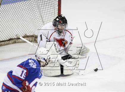 Thumbnail 1 in Greenwich vs. Glastonbury (CIAC Division I Semifinal) photogallery.