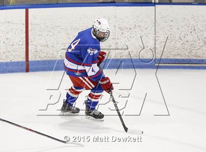 Thumbnail 2 in Greenwich vs. Glastonbury (CIAC Division I Semifinal) photogallery.