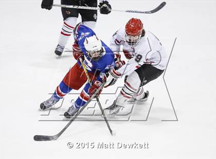 Thumbnail 3 in Greenwich vs. Glastonbury (CIAC Division I Semifinal) photogallery.