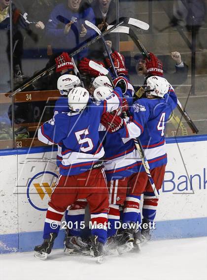 Thumbnail 2 in Greenwich vs. Glastonbury (CIAC Division I Semifinal) photogallery.
