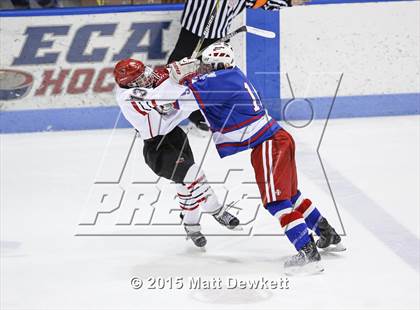 Thumbnail 3 in Greenwich vs. Glastonbury (CIAC Division I Semifinal) photogallery.